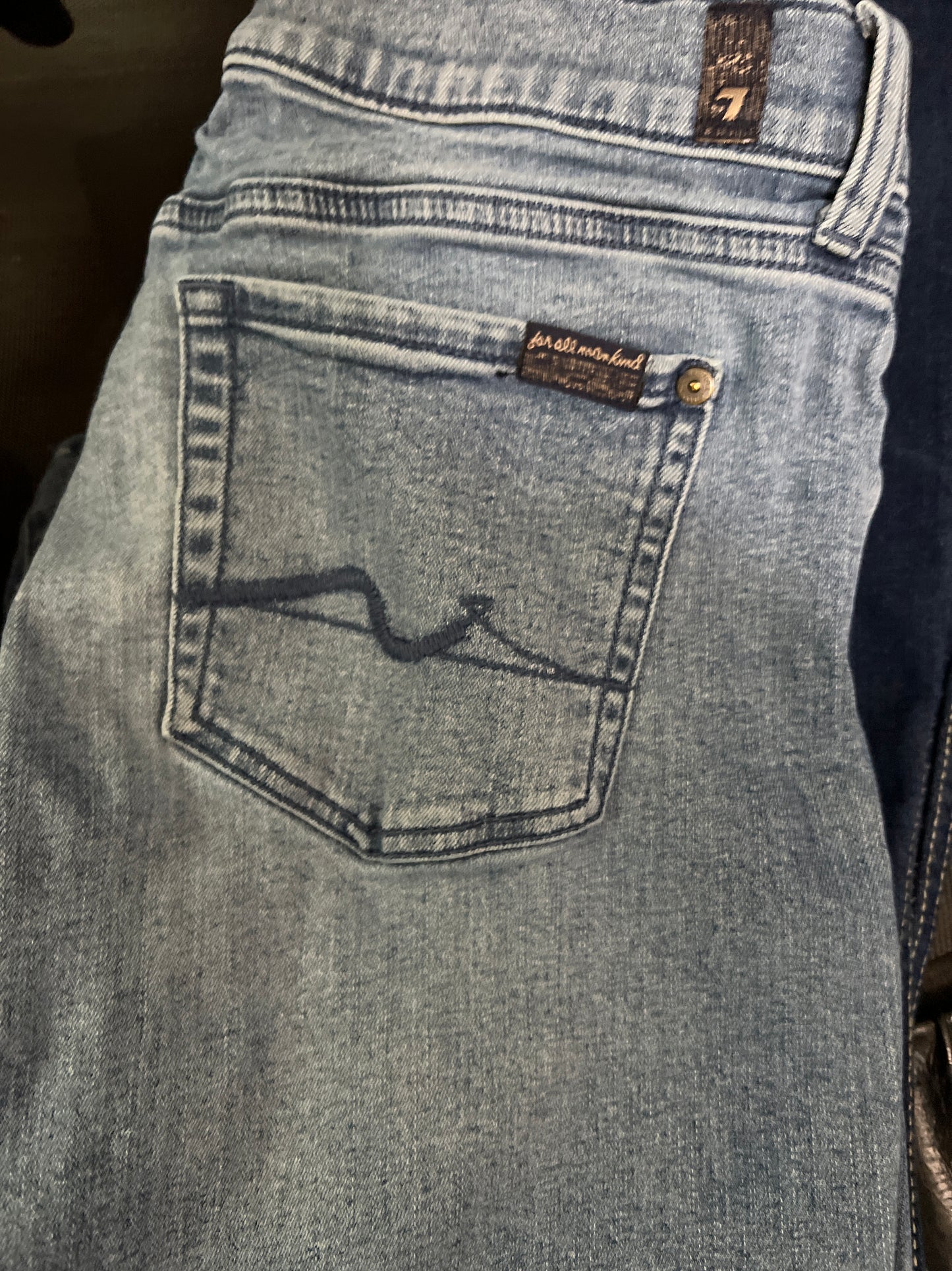 7 For All Mankind Mom Jean 28